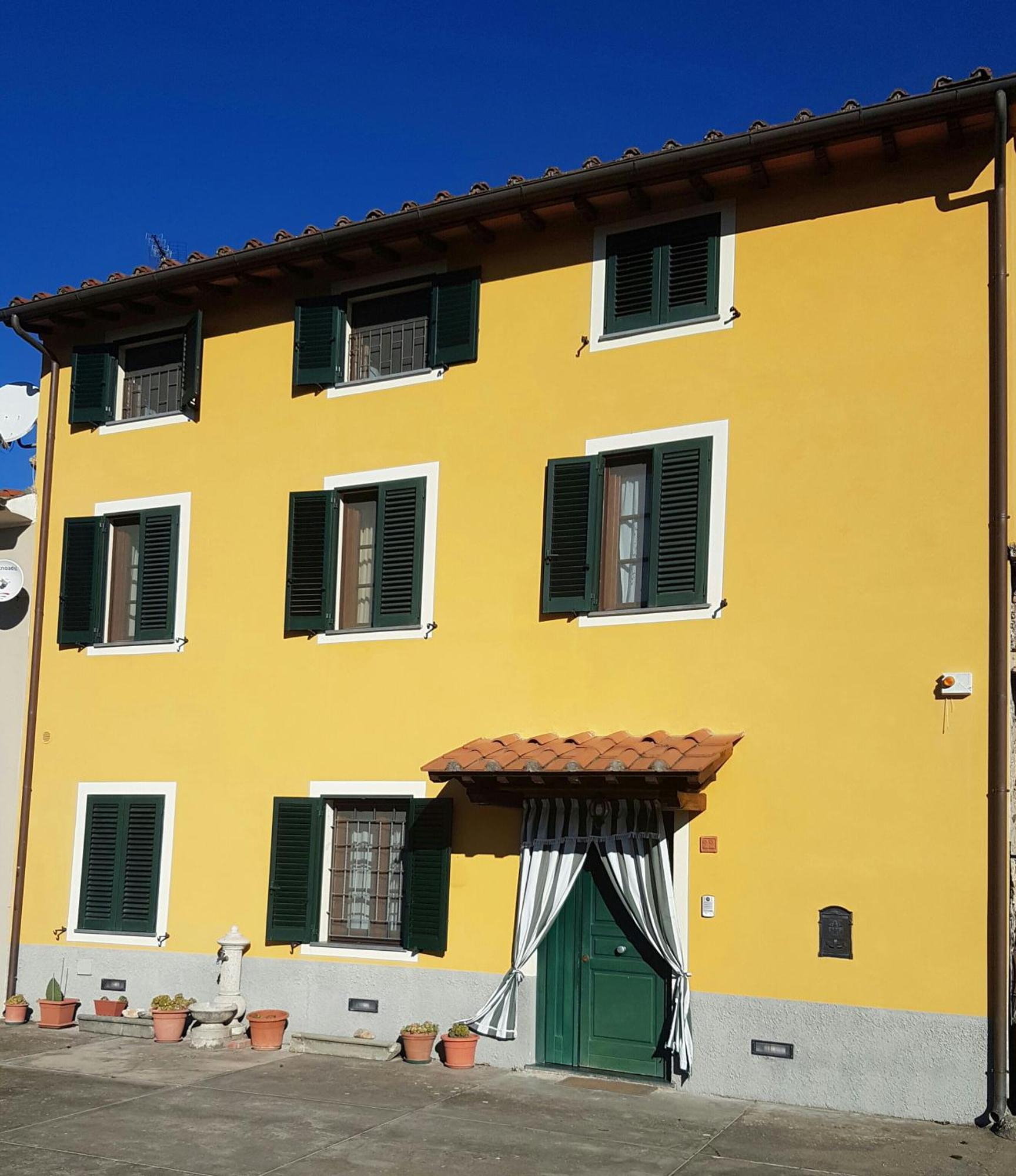 La Mansarda Di Didi Apartment Capannori Exterior photo